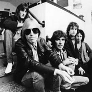 Tom Petty and the Heartbreakers · Don't bring me down 1