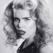 Paloma Faith - Black & Blue 03